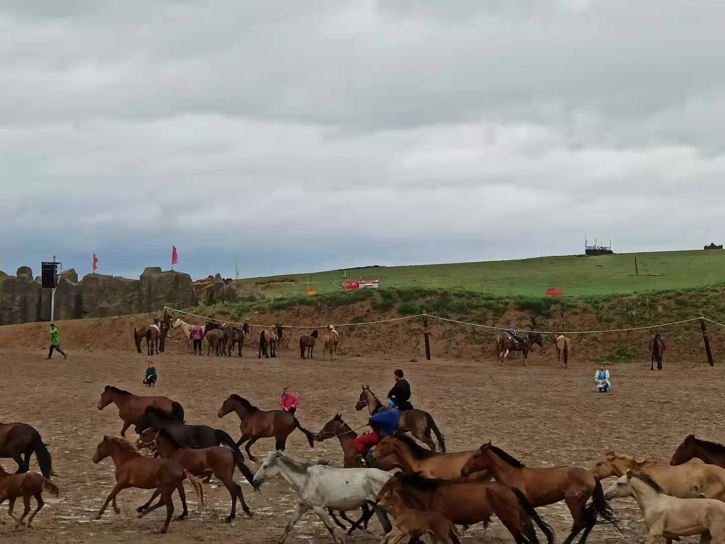 1628249193978422.jpg 圖片關鍵詞